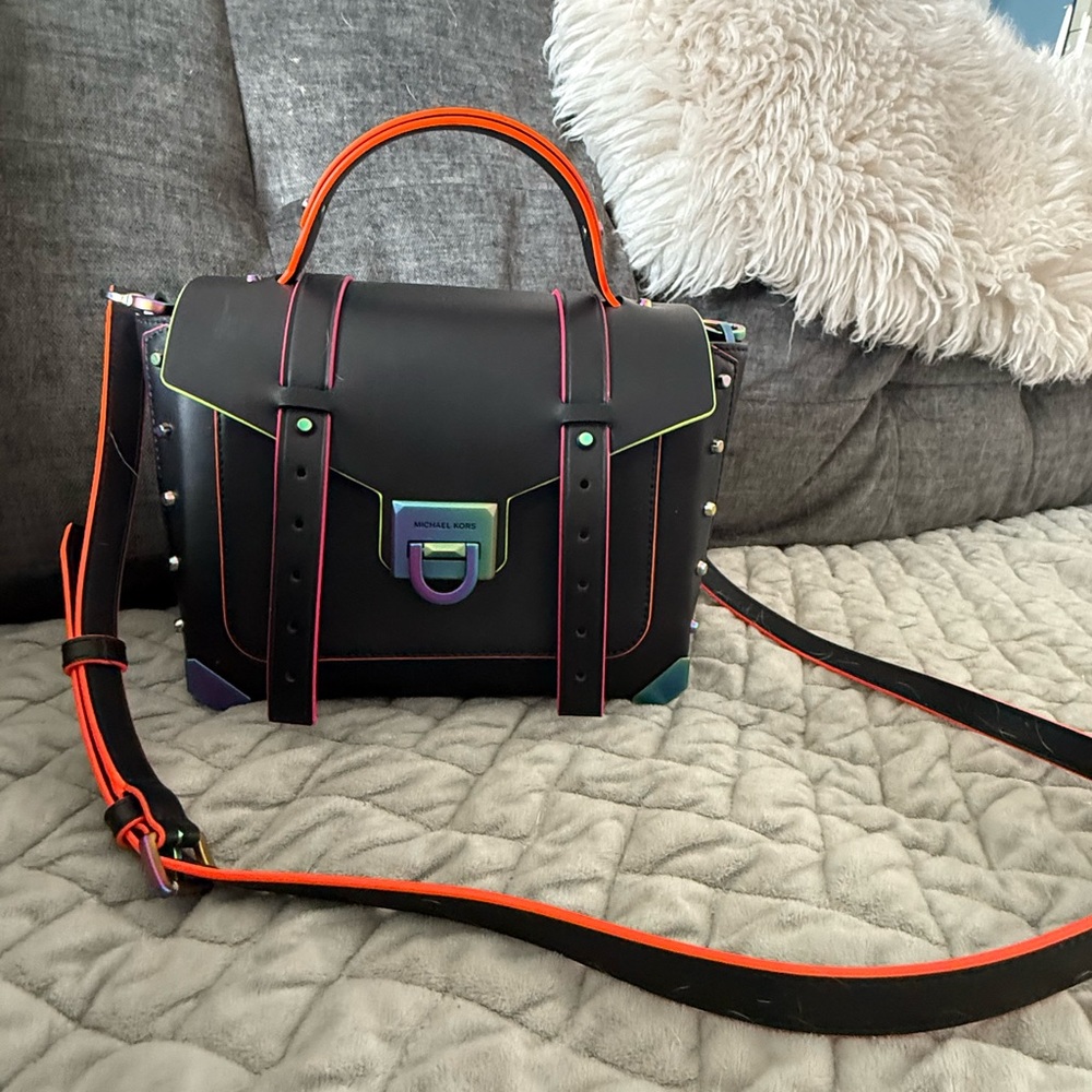 NWT MICHAEL Michael Kors Manhattan Cross Body-Black/Multicolored + Wallet